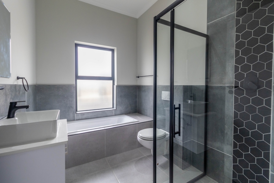 To Let 3 Bedroom Property for Rent in Aan de Wijnlanden Western Cape